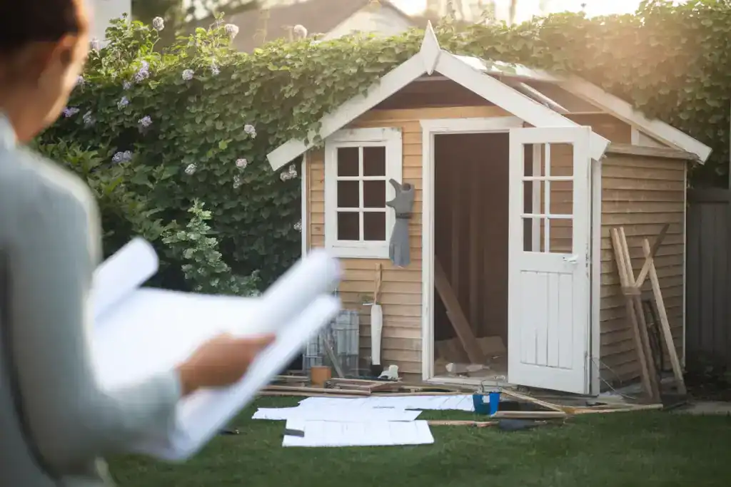 Remplacer un abri de jardin existant