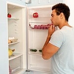 Mon frigo fait un bruit de grillon