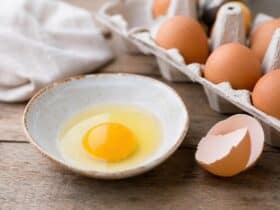 j'ai manger un oeuf perime que faire