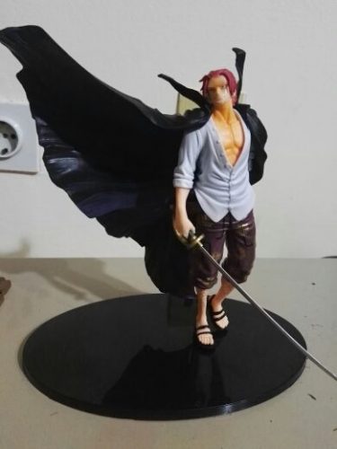 Figurine One Piece Shanks photo review