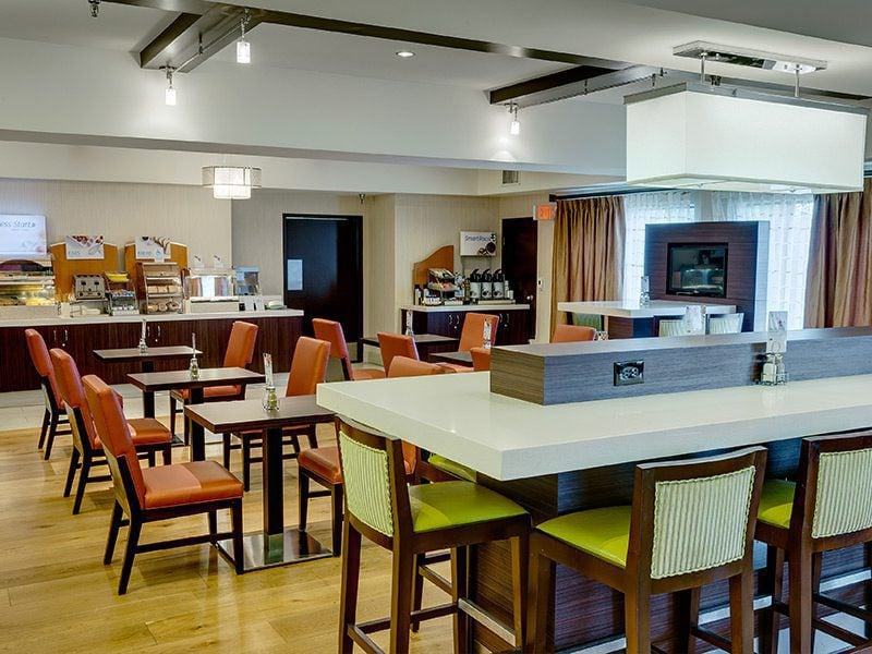 Holidayinn Dining