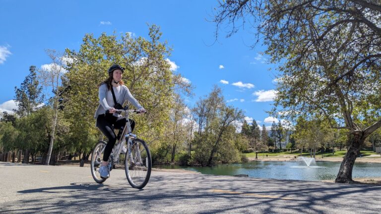 Arroyo simi Bike path