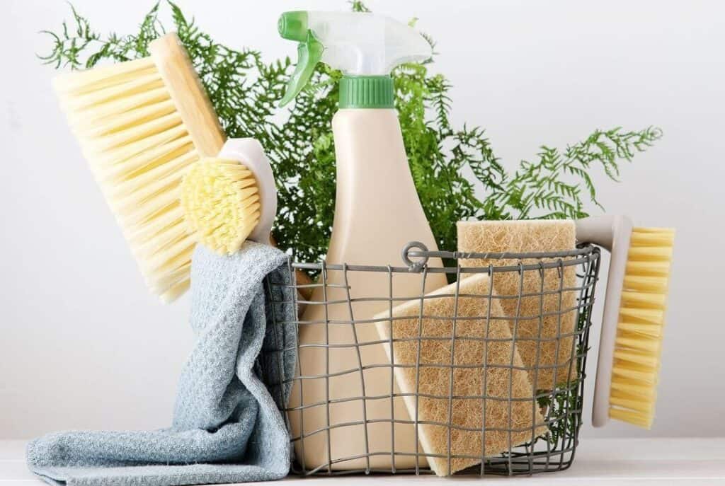 menage au vinaigre blanc