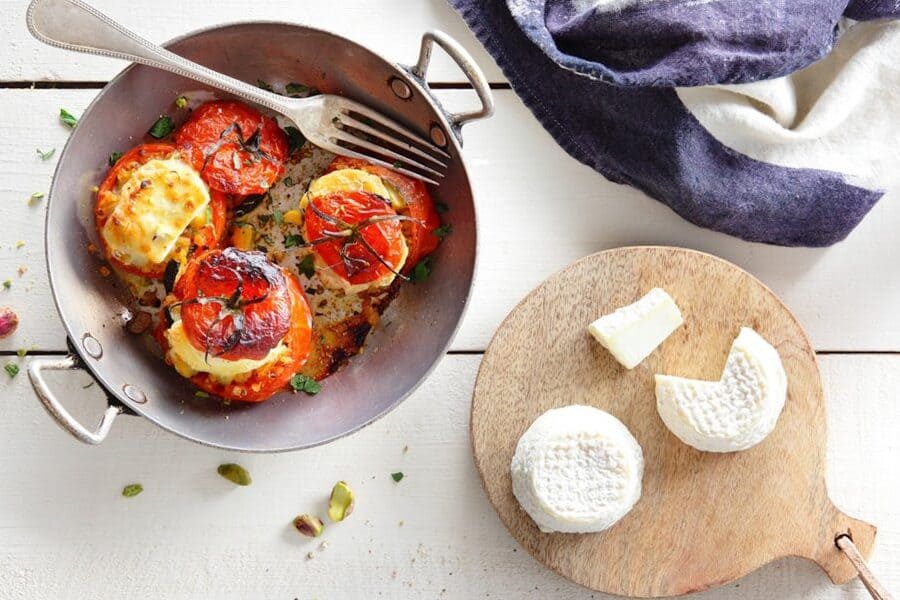 Tomates farcies au four : Recette, temps de cuisson et astuces à connaître 6 tomates farcies au four accompagnement