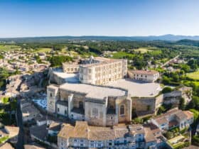 634ab66e243399ca00ce08bcd76db2a5 html dbe54394 Visiter la Drôme Provençale : étape obligatoire au château de Grignan