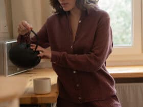 4589b5eed456f4b6d77880ec337fdb25 Le pyjama à la française : une élégance qui ne dort jamais