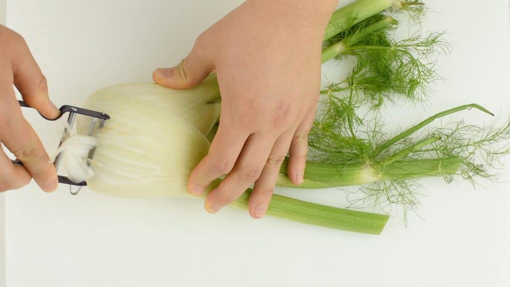 Comment couper un fenouil sans stress 6 comment couper un fenouil a la mandoline