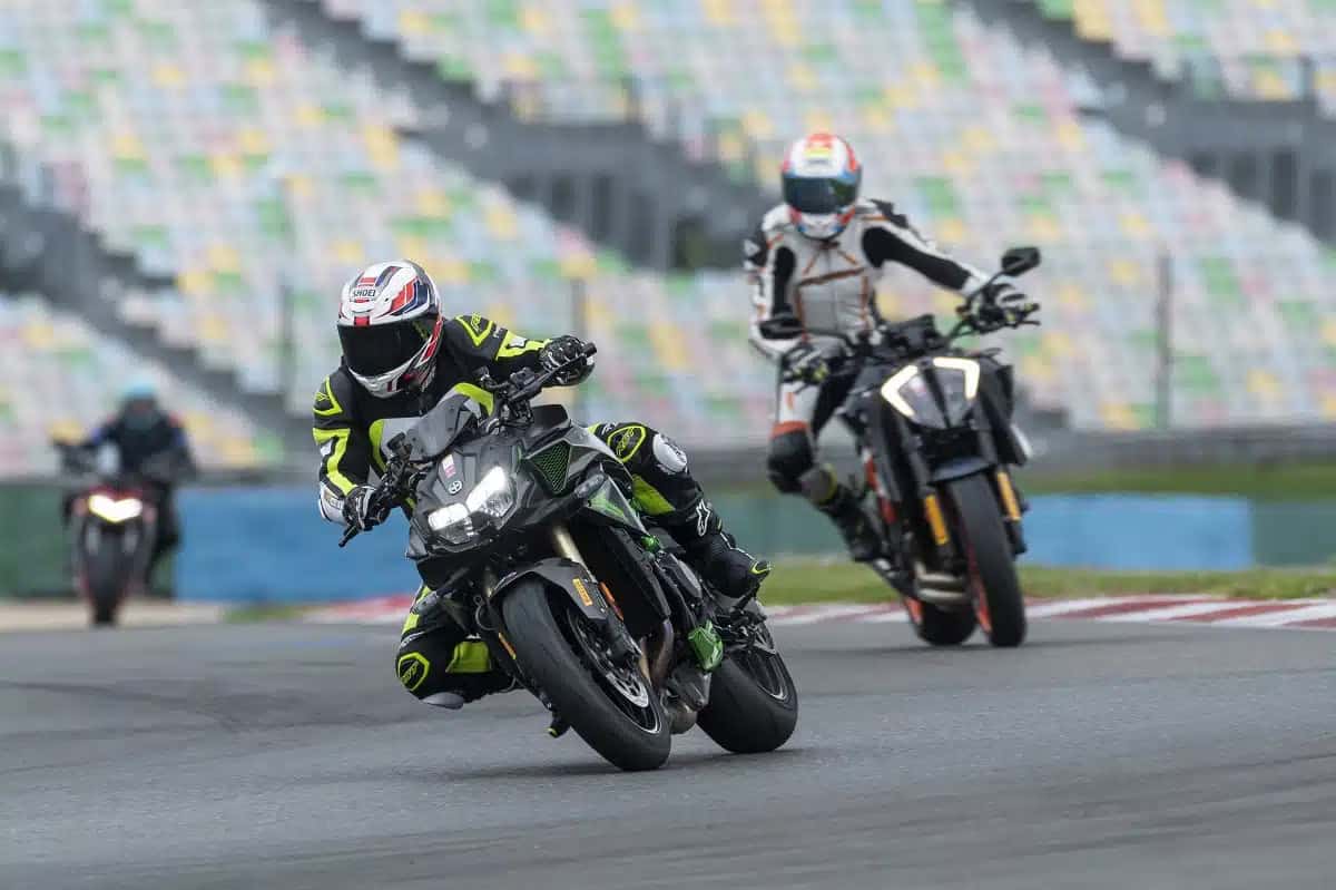 image 5 Le rôle de la technique de pilotage en compétition moto