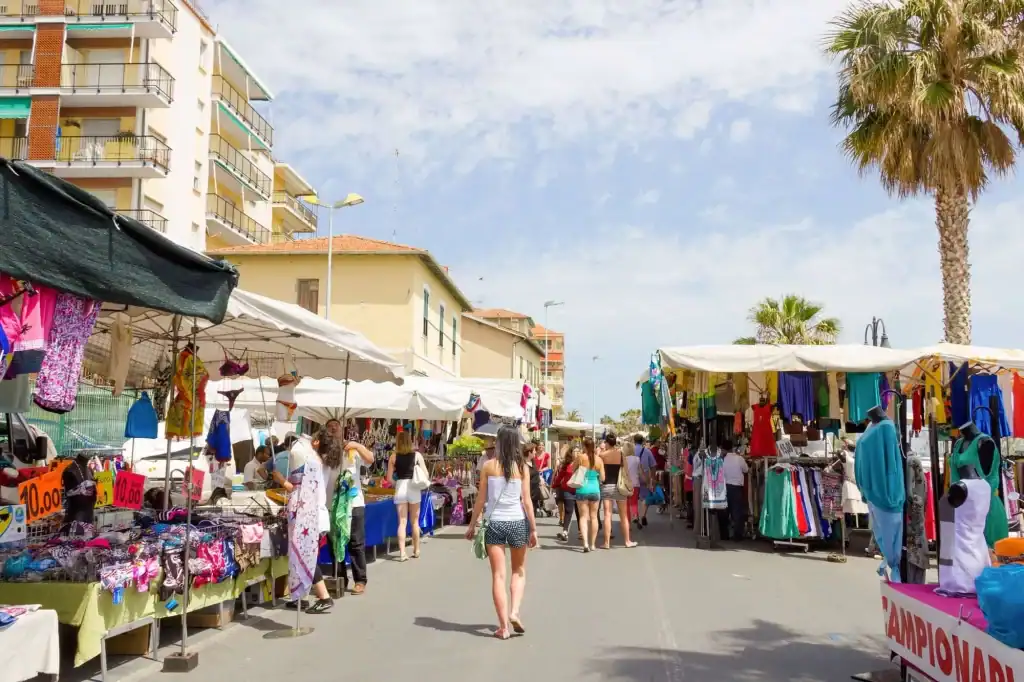 le marché de Vintimille