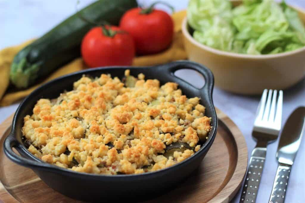 Crumble de légumes au parmesan plat