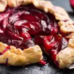 Faut-il décongeler les prunes avant de faire une tarte