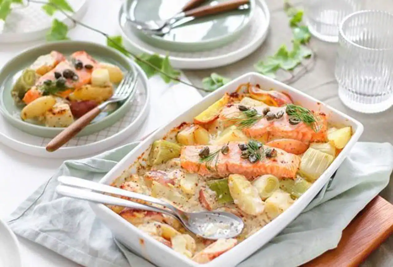 Gratin de saumon, poireaux et pommes de terre
