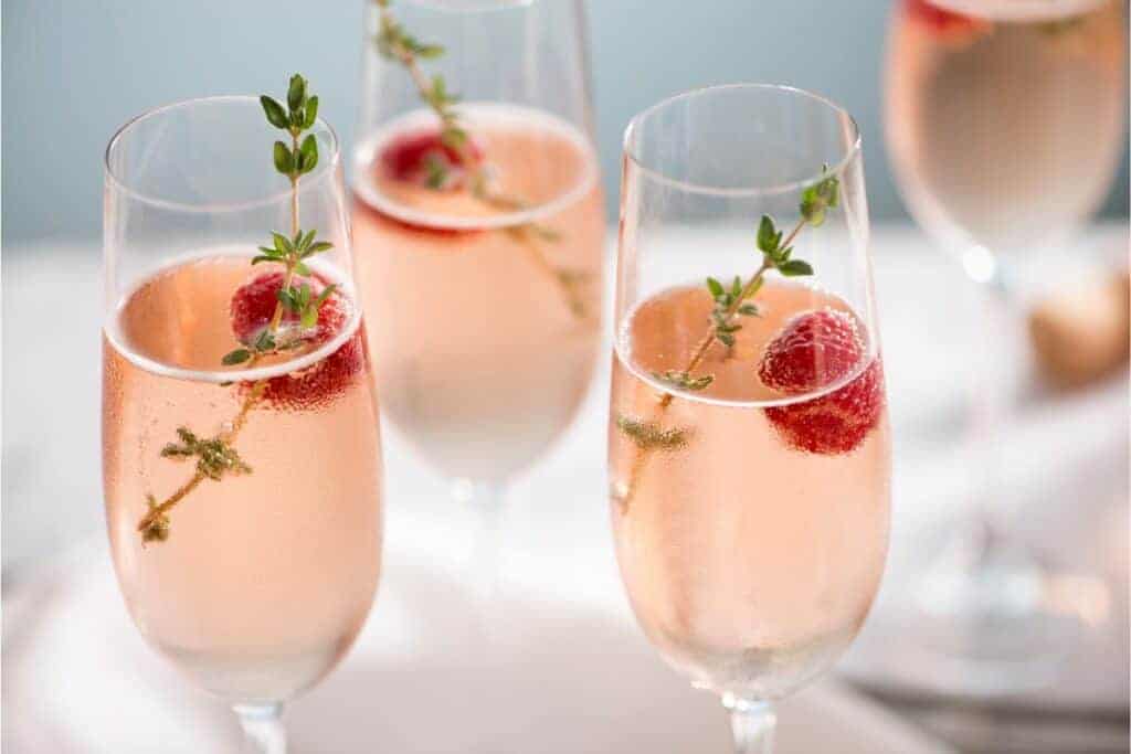 Soupe de champagne à la framboise recette