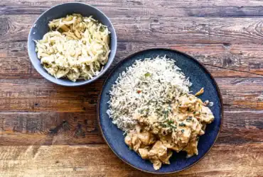 Poulet au beurre de cacahuète et lait de coco