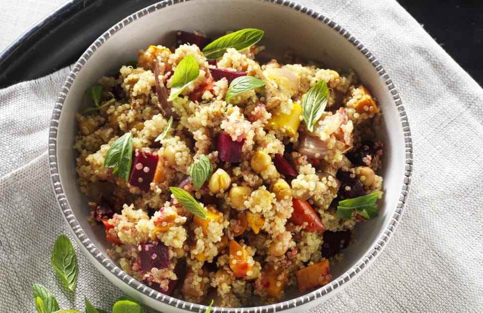 Recette de quinoa aux légumes : toutes les versions pour se régaler au quotidien 3 Recette de salade de quinoa aux légumes facile