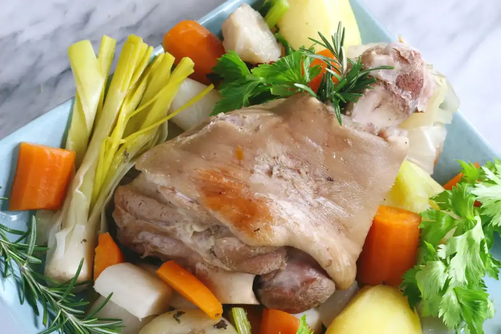 Cuisson du jarret de porc demi-sel : méthodes, temps et conseils pour un résultat parfait 3 jarret de porc demi-sel avis