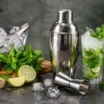 shaker cocktail 1 Pourquoi il est préférable d’utiliser un shaker cocktail pour un bon mojito ?