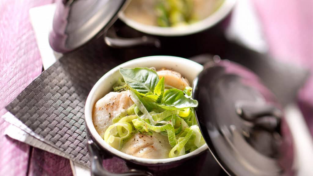 Cassolette de saint-jacques aux poireaux : la recette qui régale à tous les coups 3 Cassolette de saint-jacques aux poireaux avis