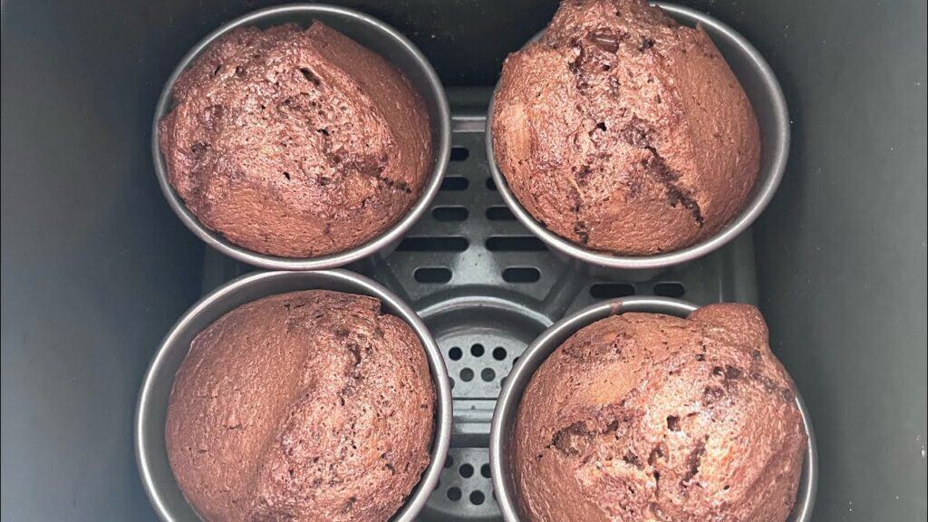 Fondant au chocolat à l'air fryer Ninja : la recette parfaite pour un cœur coulant 3 Fondant au chocolat à l'air fryer Ninja astuces de cuisson