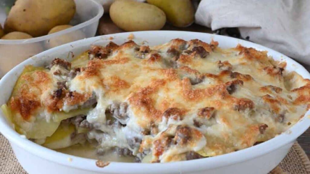 Gratin de pommes de terre à la viande hachée variantes