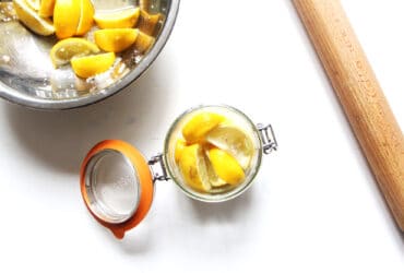 Citron confit sucré en bocal