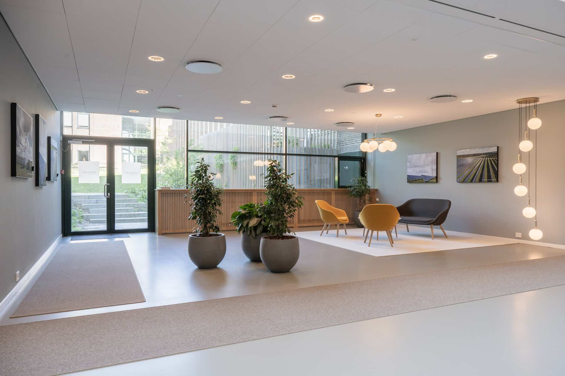 Lounge (Planter 2)