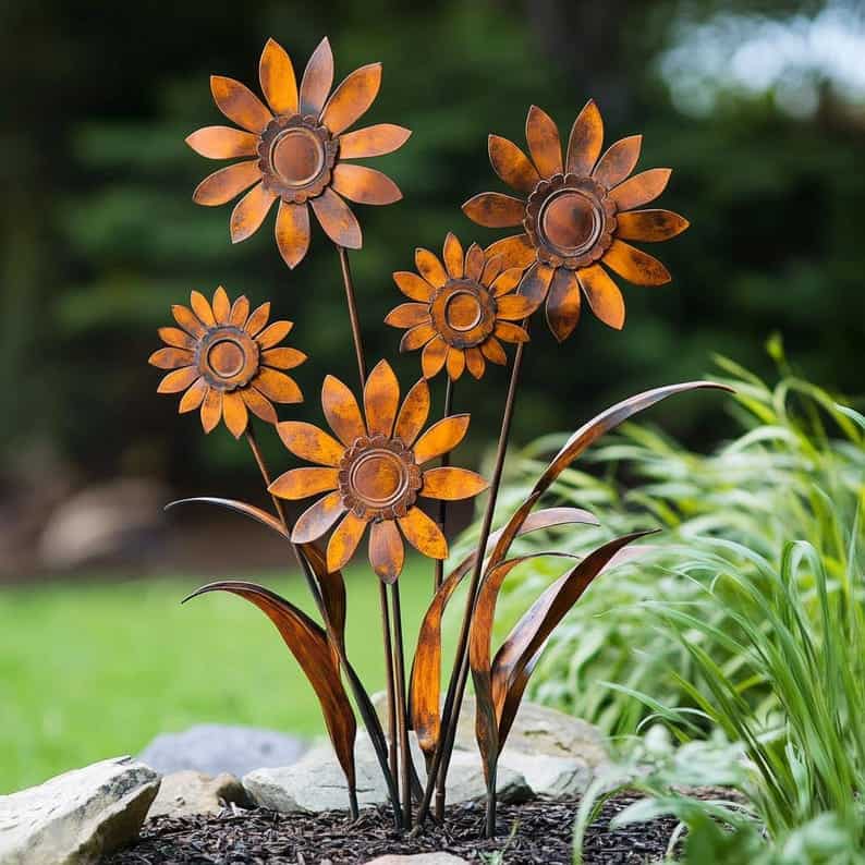 metal sunflower sculpture