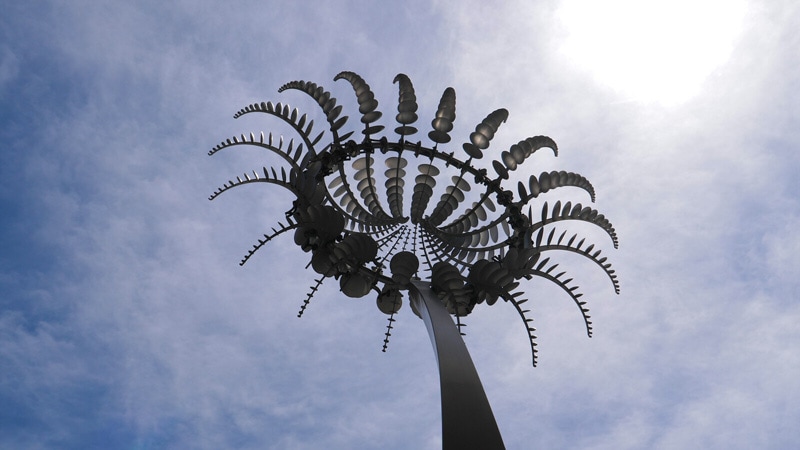 Kinetic wind sculpture, Andrew Howe, Concordia University