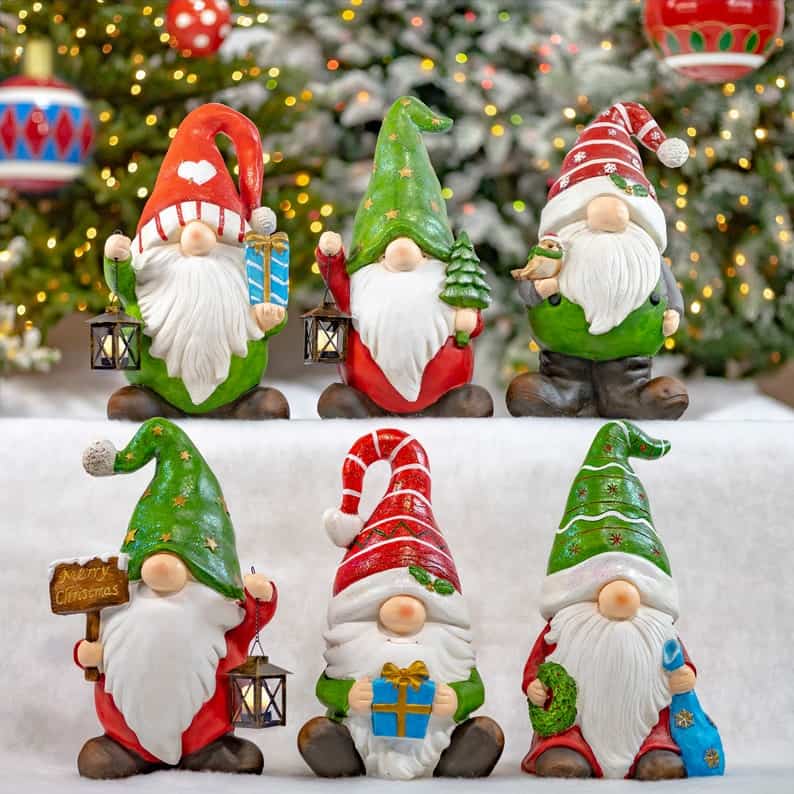 6 gnome garden statues