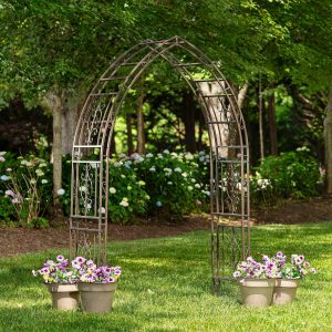 Montebello Metal Triangle Arbor