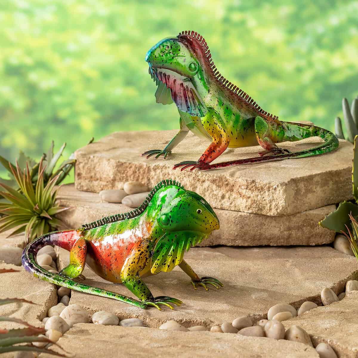 Set of 2 Metal Iguana Statues