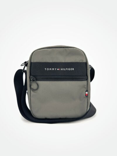 Tommy Hilfiger Men Small Carry-on Bag