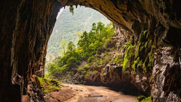 Son Doong i Vietnam er verdens største grotte 2 Hang Son Doong, den utrolige indgang