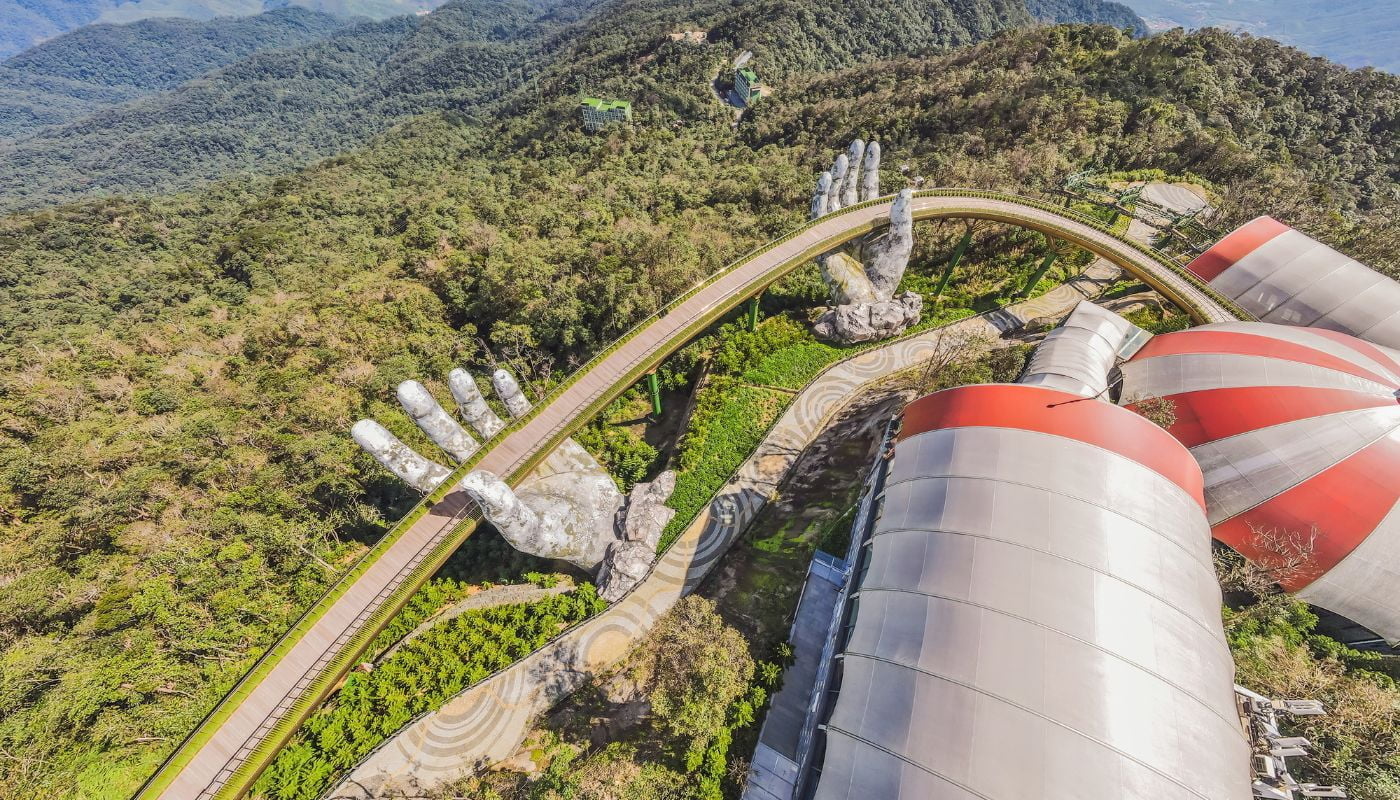 Den gyldne bro i Danang, et enestående kunstværk i Vietnam 1 Den gyldne bro i Danang, Vietnam, topview