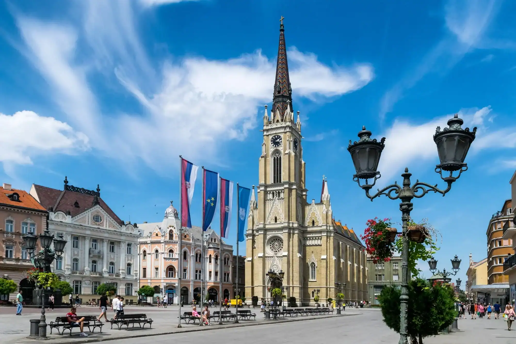 NOVI SAD, Serbien, Frihedens plads