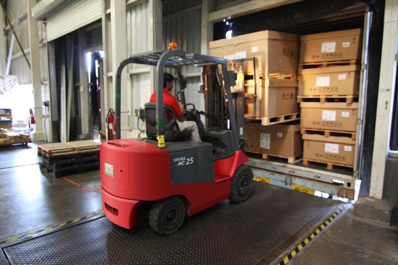 How To Choose The Right Power Equipment Dealer