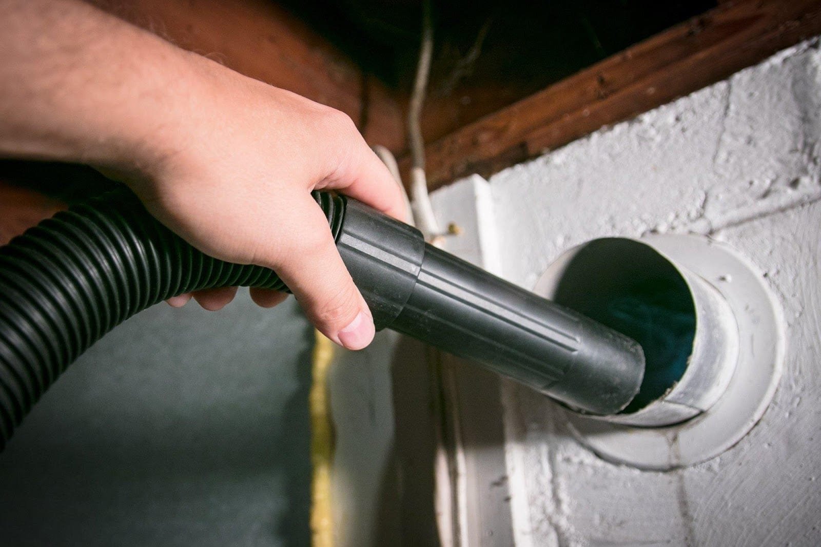 How To Properly Clean A Roof Dryer Vent