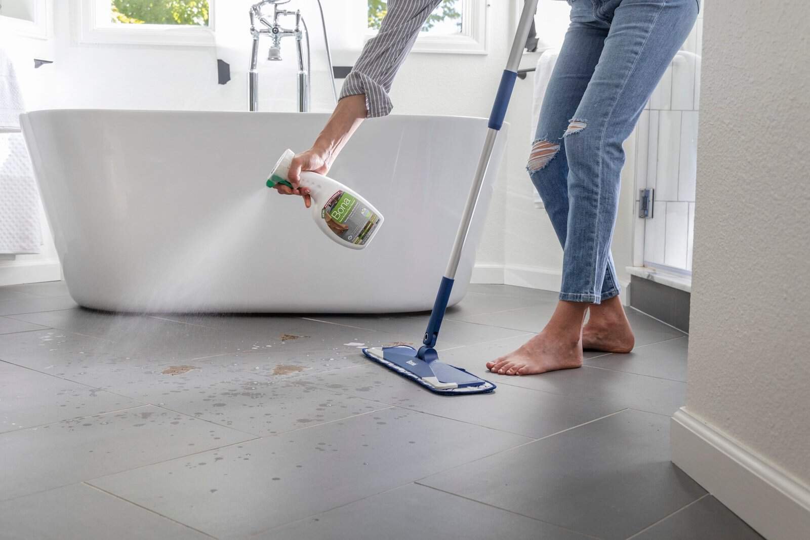 The Best Cleaning Solution For Ceramic Tile Floors