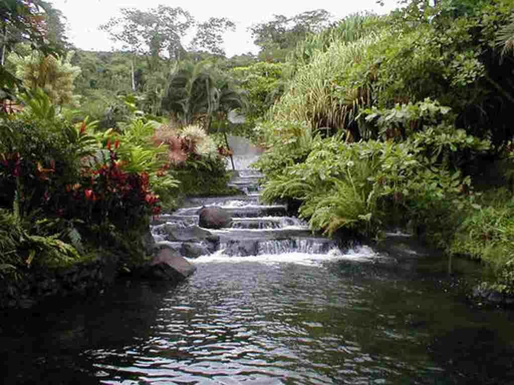 Costa Rica and Private Transportation Services