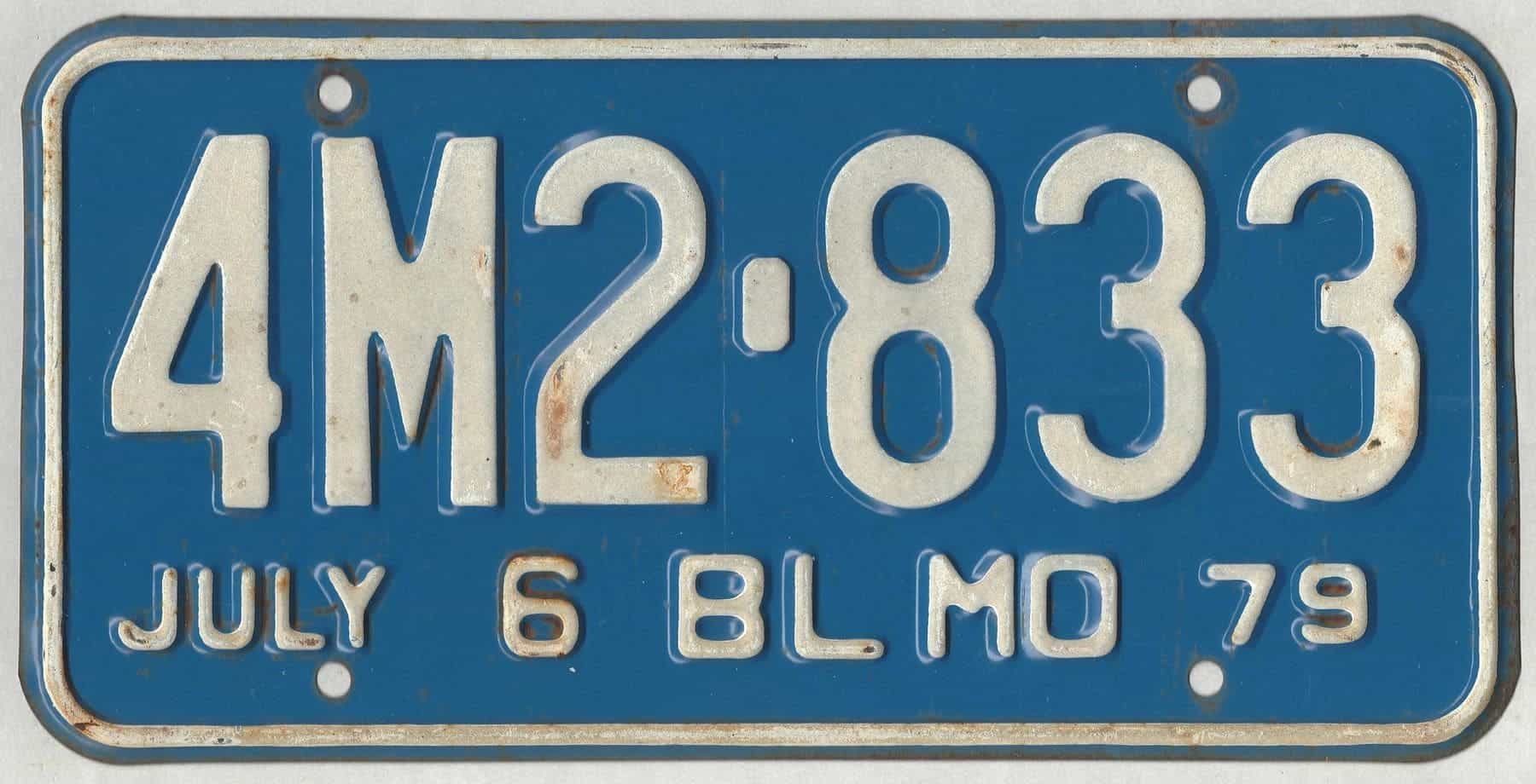 Missouri 1979 beyond local truck license plate #4M2-833