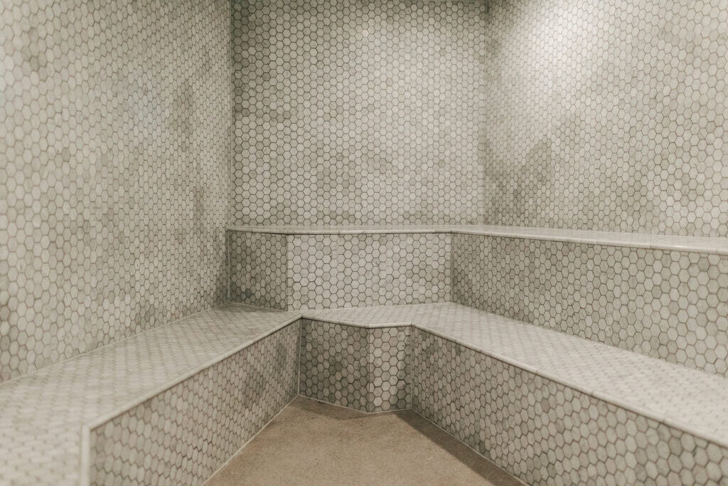 ROK SPAS Steam Room