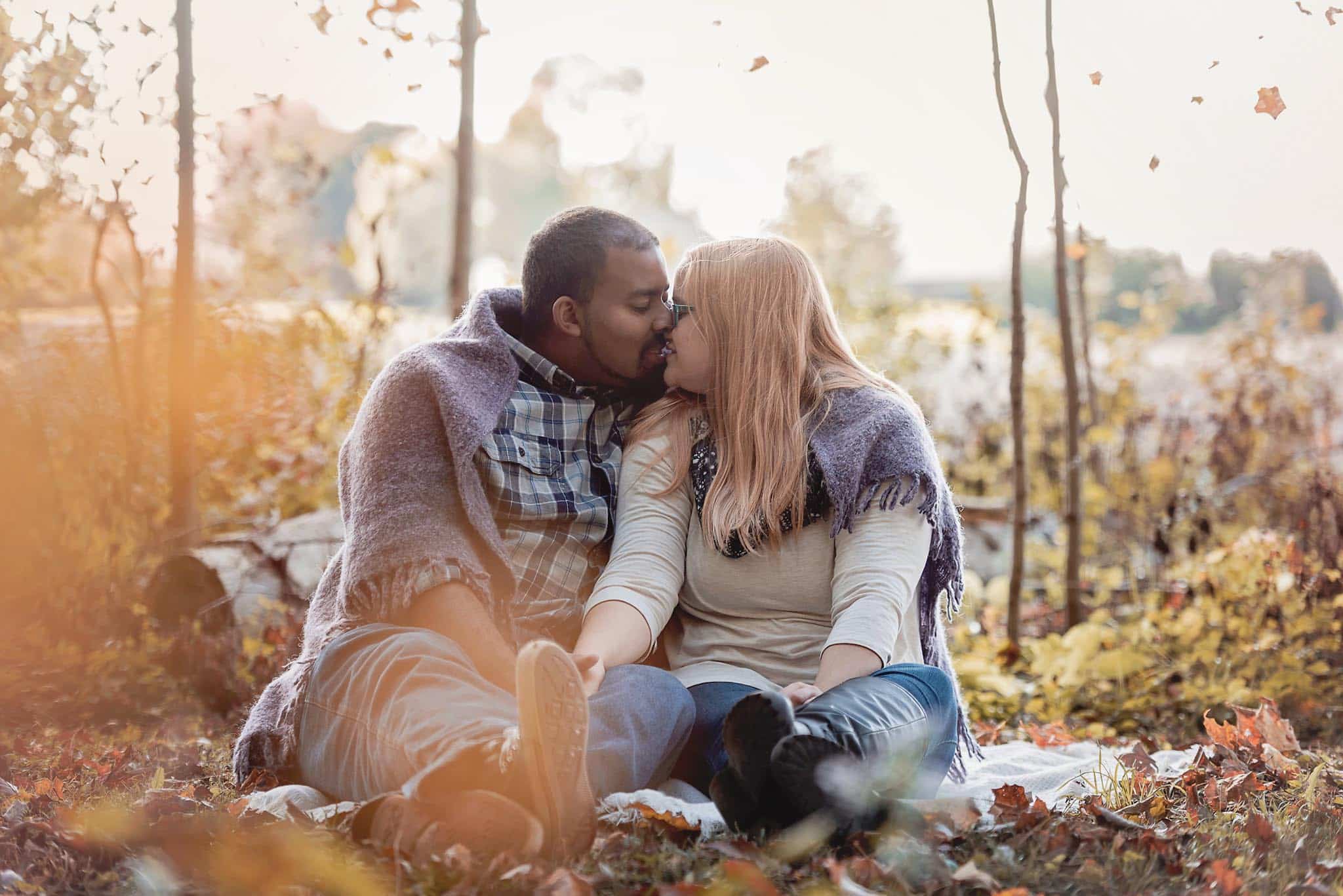 Fort Wayne family photographer, Fall Mini Sessions available, Kasey Wallace Photography - www.kaseywallacephoto.com