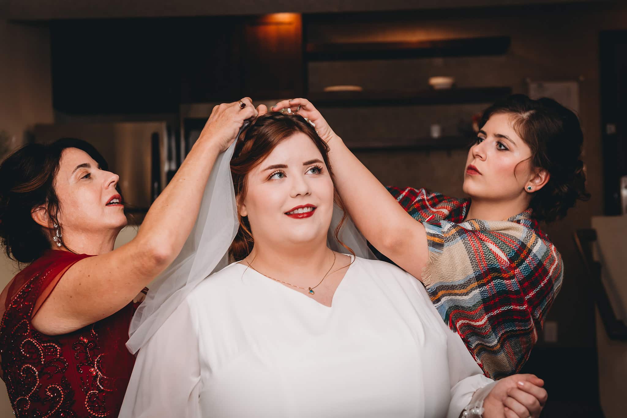 bride's veil indianapolis wedding