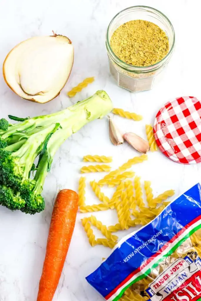 Ingredients to make the pasta