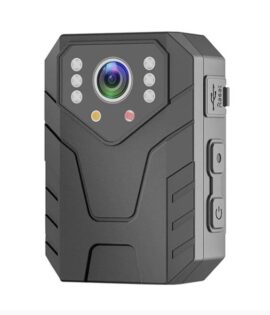 מצלמת גוף HD עם כרטיס זיכרון 32GB ותופסן למדים מצלמת וידאו וסטילס באיכות גבוהה עם תאורת לילה. מתנה מקצועית לעובדים, למתגייסים ולאנשי ביטחון.