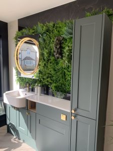 task bathroom lighting