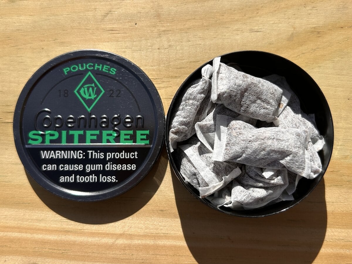 Copenhagen Spit Free Green Mint Pouch
