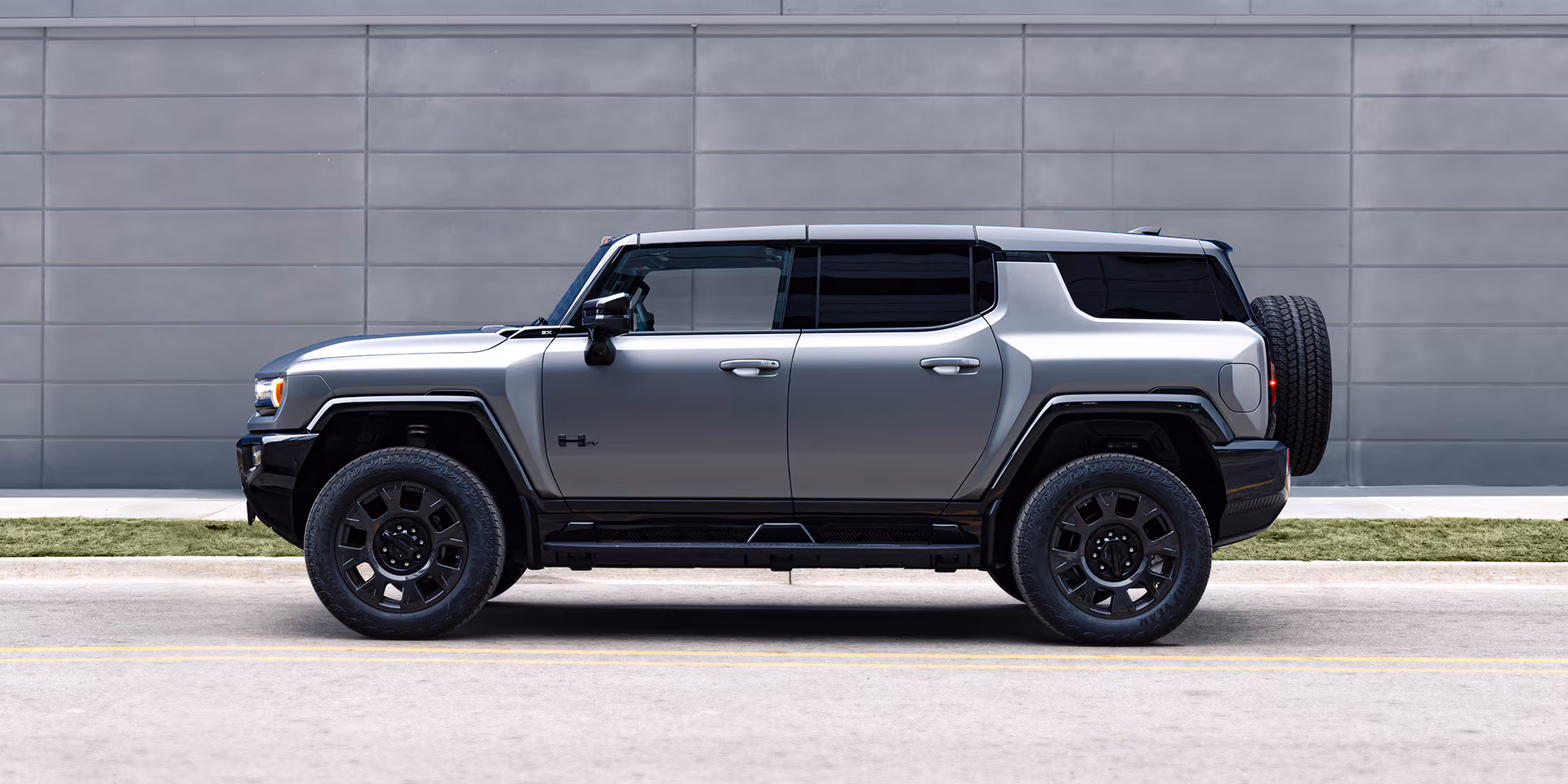 2026 hummer ev suv