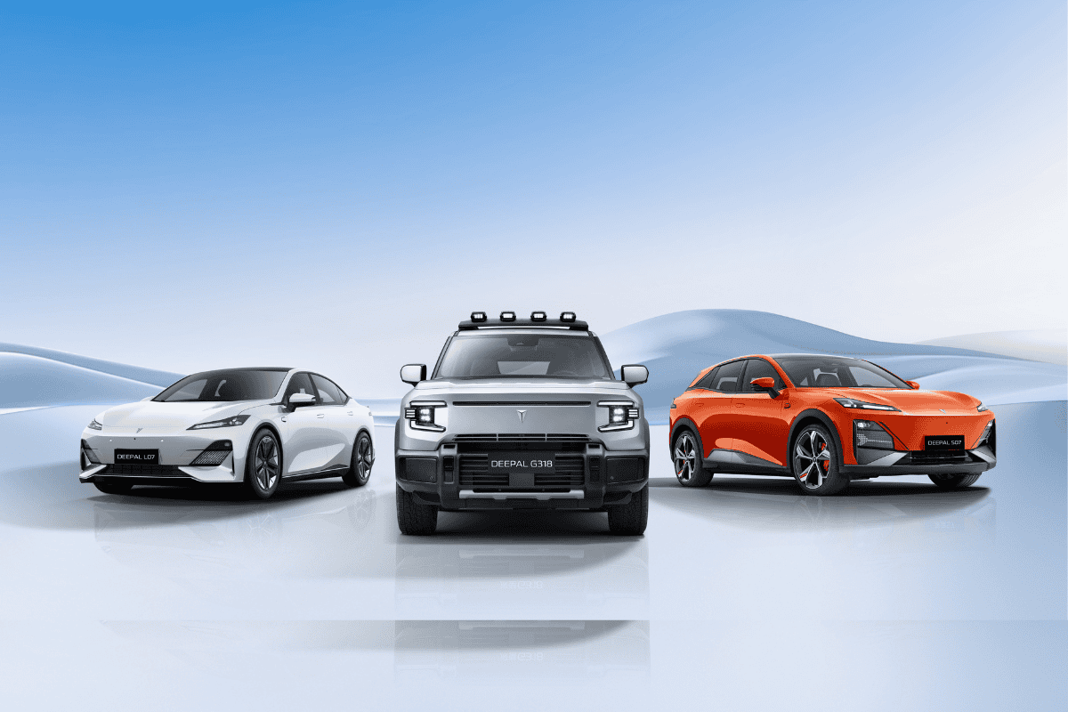 Electric vehicle lineup of Changan Deepal EVs with sleek, modern EV models showcasing advancements in EV technology and design. Perfect for EV enthusiasts and those interested in sustainable transportation options.