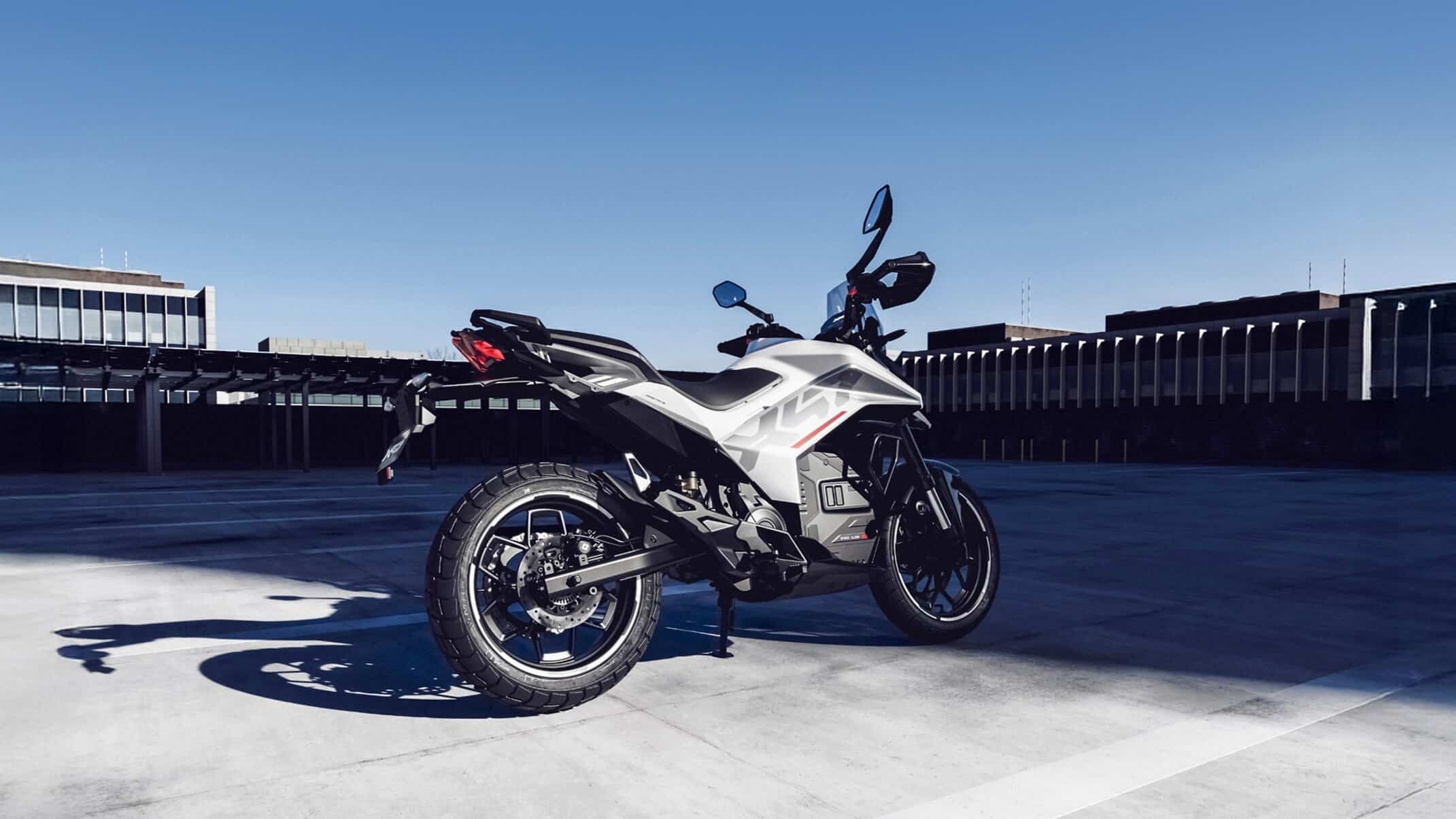 Ultraviolette X47 Crossover White